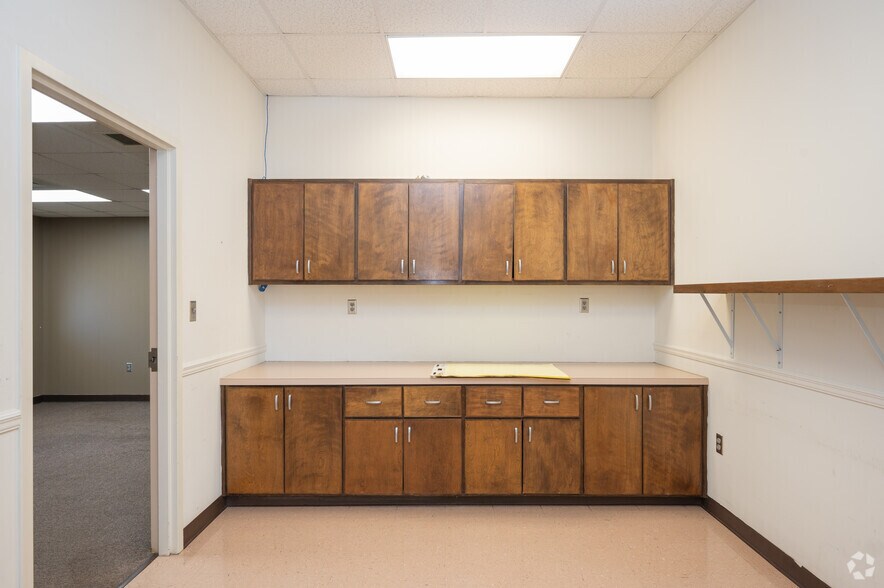 More Photos Of 3200 W Meighan Blvd, Gadsden Medical For Lease