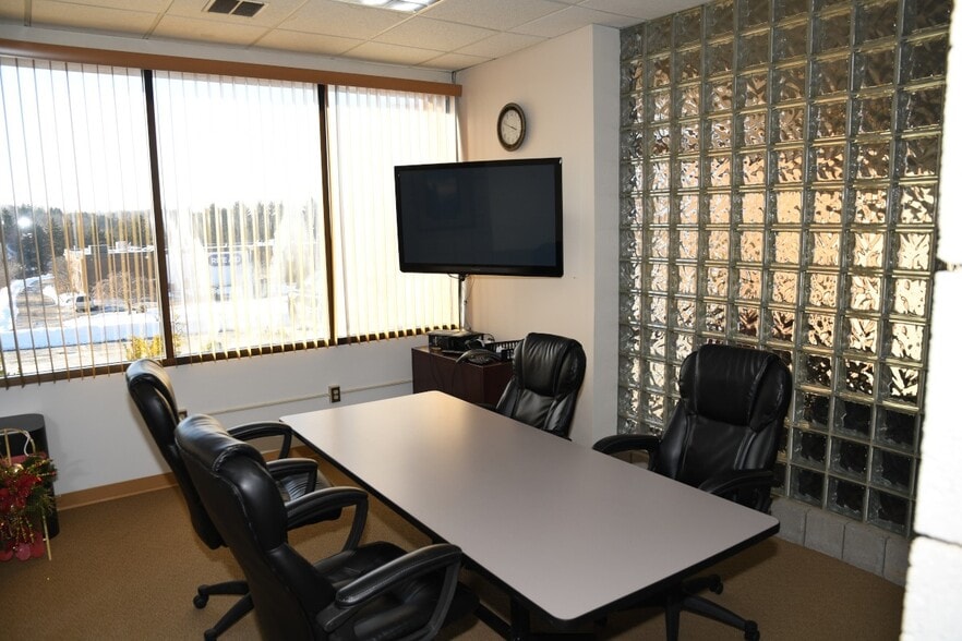 More Photos Of 634 Alpha Dr, Pittsburgh Office For Lease