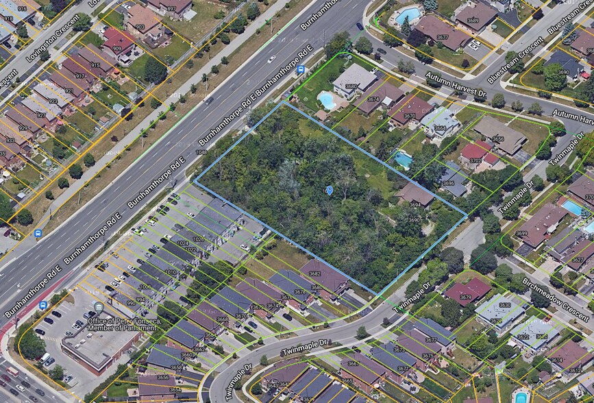 More Photos Of 1050 Burnhamthorpe Rd E, Mississauga Land For Sale