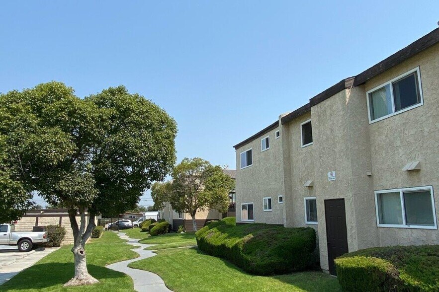 More Photos Of 6952 Westpark Pl, Westminster Apartments For Sale