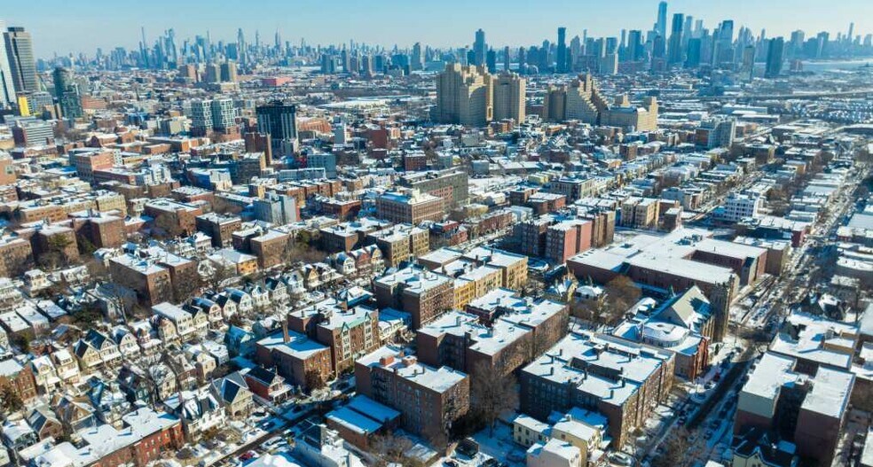 More Photos Of 35 Kensington Ave, Jersey City Apartments For Sale