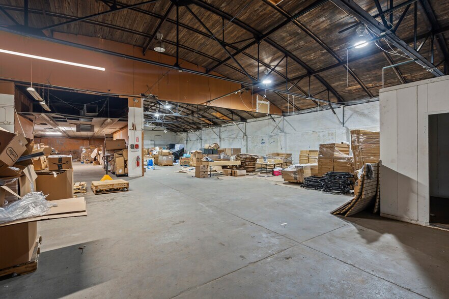 More Photos Of 3230 Troost Ave, Kansas City Freestanding For Sale