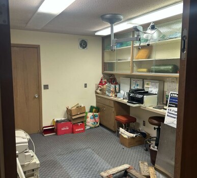 More Photos Of 120 E Oak St, Lake Mills Medical For Sale