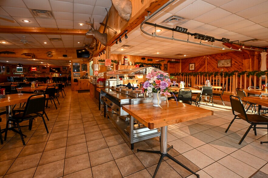 More Photos Of W7916 Highway 70, Spooner Restaurant For Sale