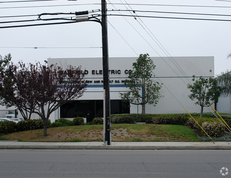 More Photos Of 1745 S Bon View Ave, Ontario Warehouse For Lease