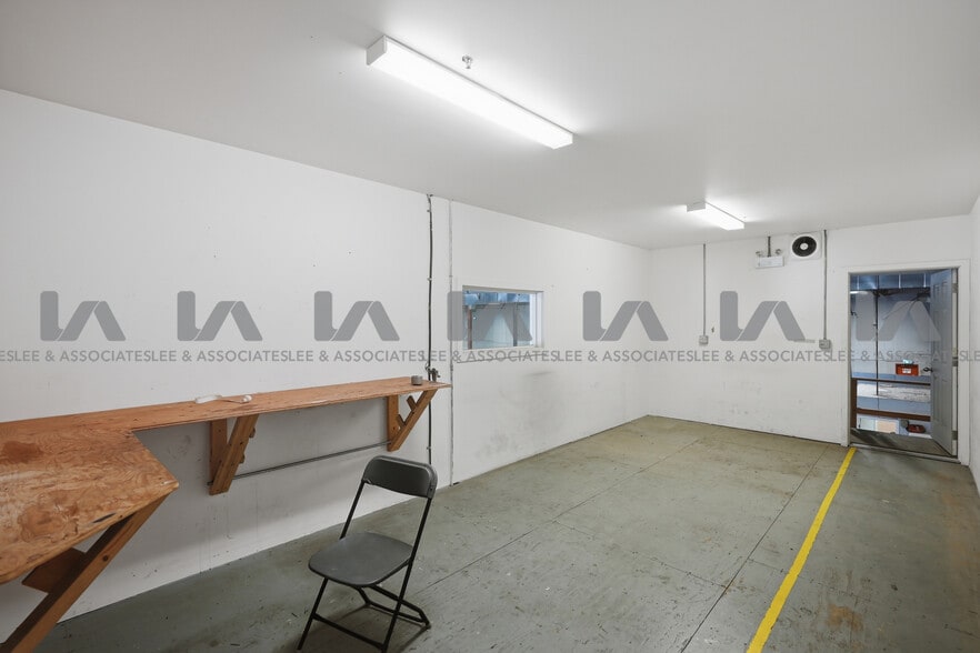 More Photos Of 18788 96th Ave, Surrey Warehouse For Lease