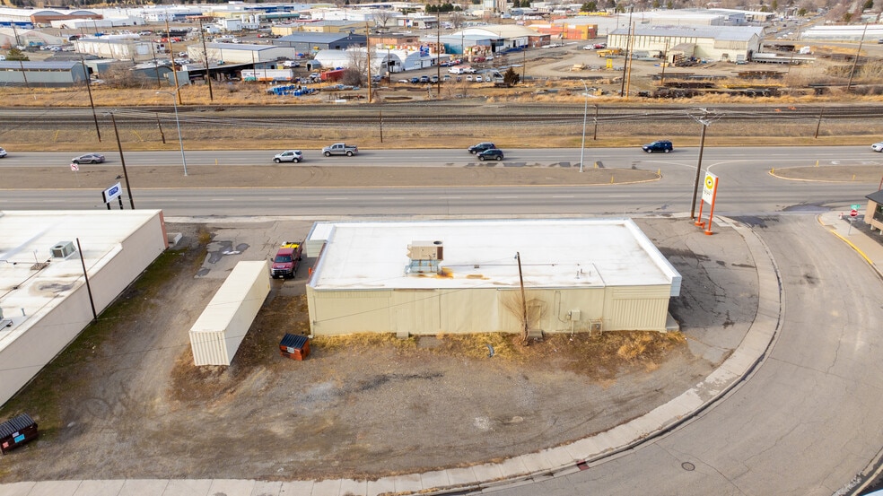 More Photos Of 1 MacArthur Ave, Billings Freestanding For Sale