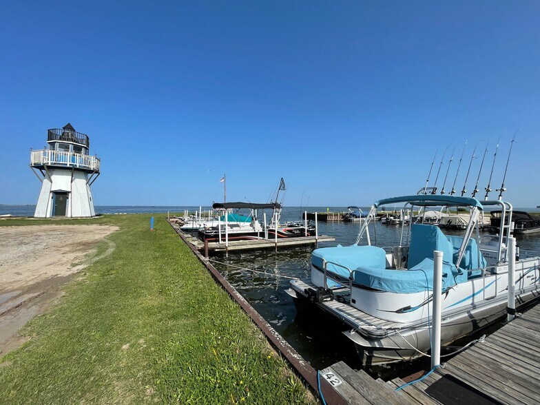 More Photos Of 2325 Green Dr, Au Gres Specialty For Sale