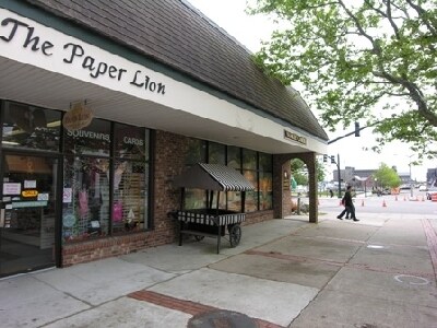 More Photos Of 3-51 Long Wharf Mall, Newport Storefront Retail Office For Lease