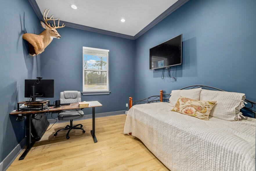 More Photos Of 6012 Long Branch Rd, Jacksonville Horse Stables For Sale