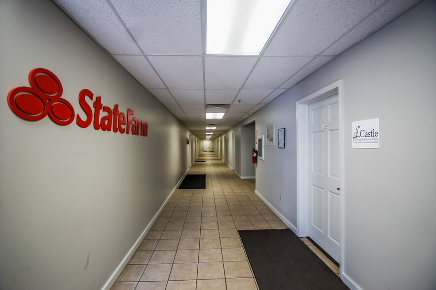 More Photos Of 4020 Minnehaha Ave, Minneapolis Office For Lease