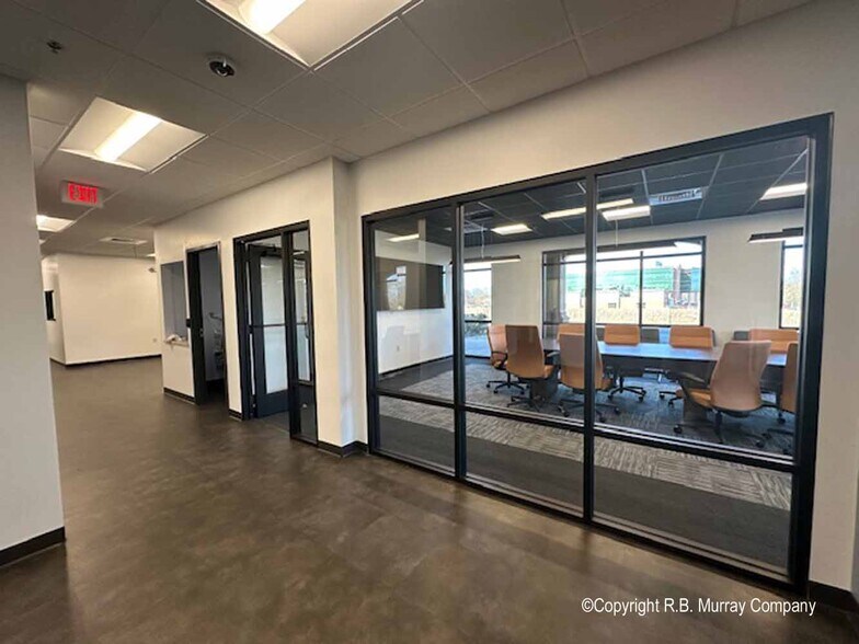 More Photos Of 1343 E Kingsley St, Springfield Office For Lease