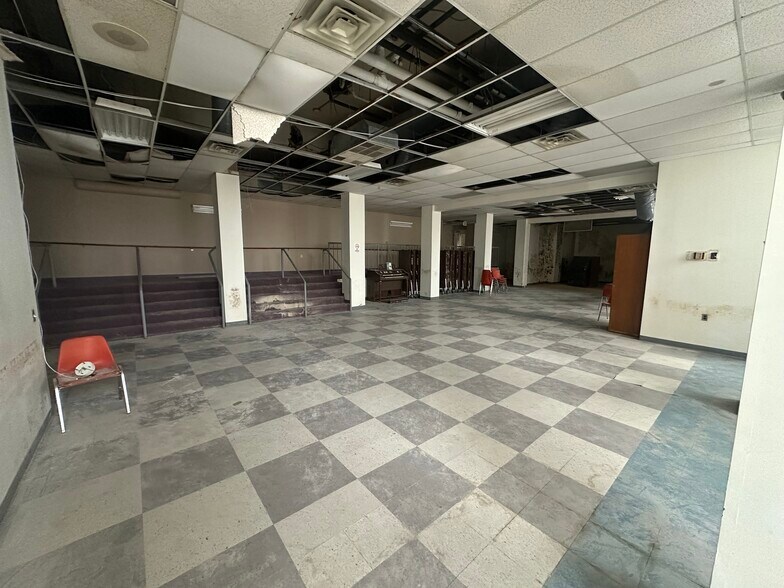 More Photos Of 215 Lelia St, Pittsburgh Apartments For Sale