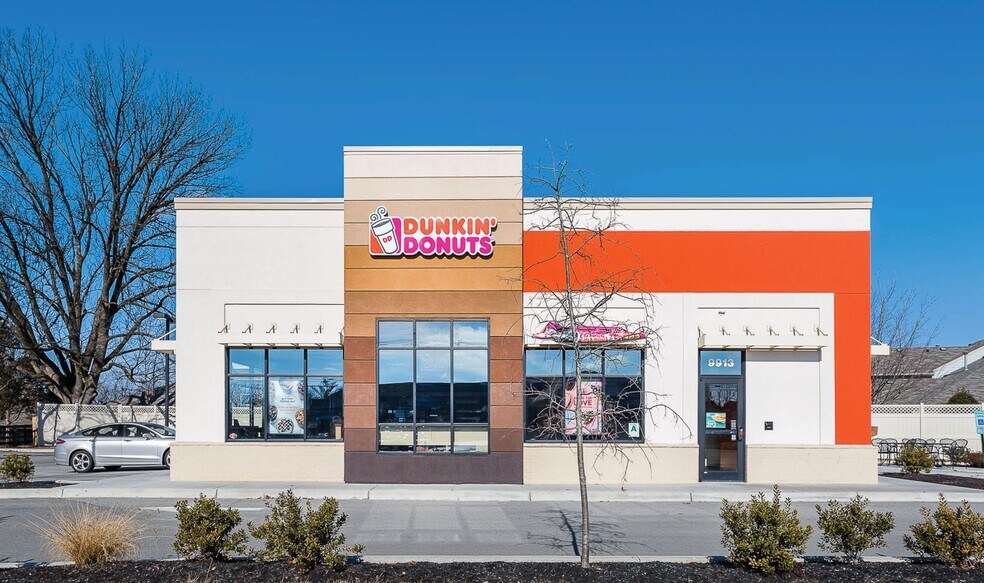 Primary Photo Of 9913 Brownsboro Rd, Louisville Restaurant For Sale