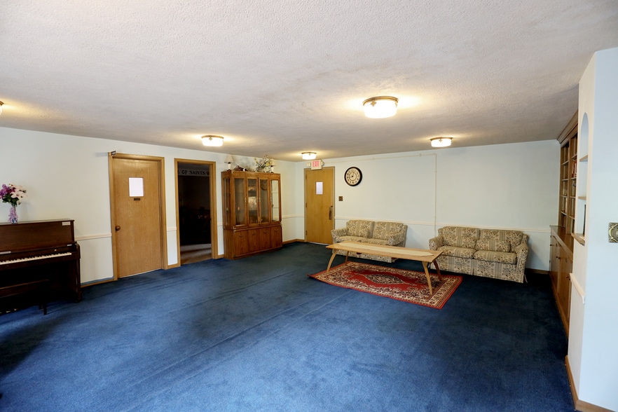 More Photos Of 1658 Superior Ave NE, Canton Religious Facility For Sale