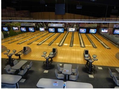 More Photos Of 277 Industrial Dr, Columbus Bowling Alley For Sale
