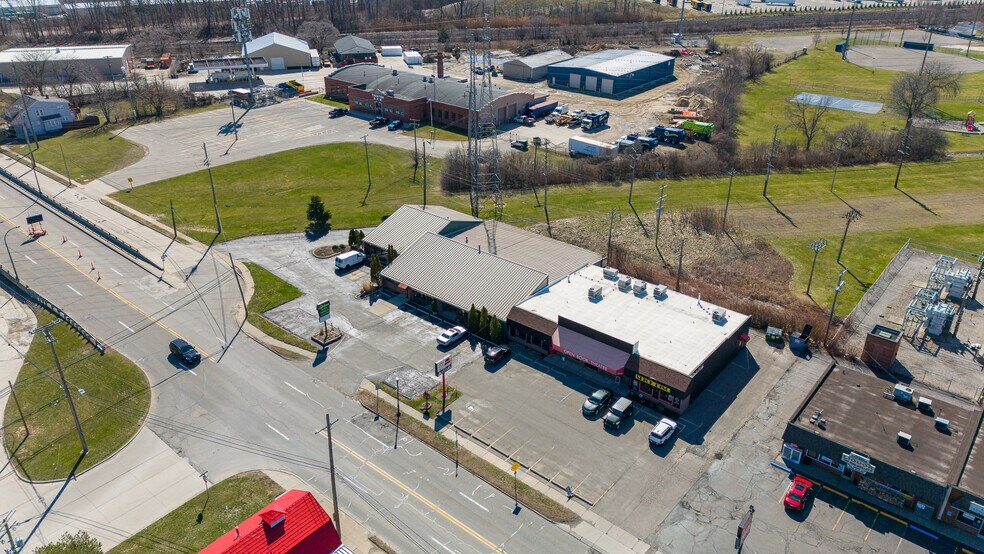 More Photos Of 1595 West Rd, Trenton General Retail For Sale