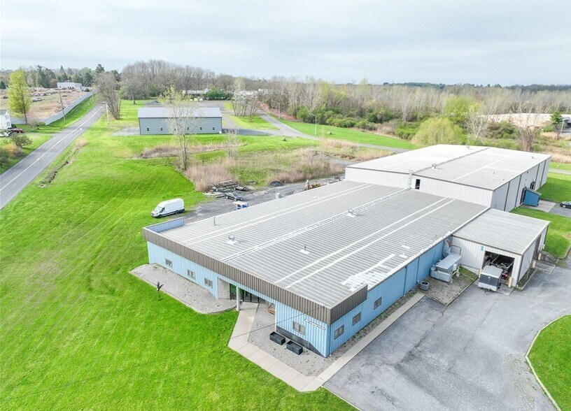 More Photos Of 4000 Technology Park Blvd, Auburn Warehouse For Lease