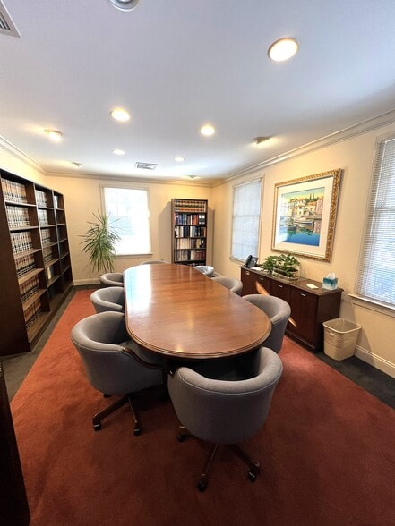 More Photos Of 1273 Lancaster Ave, Berwyn Office For Sale