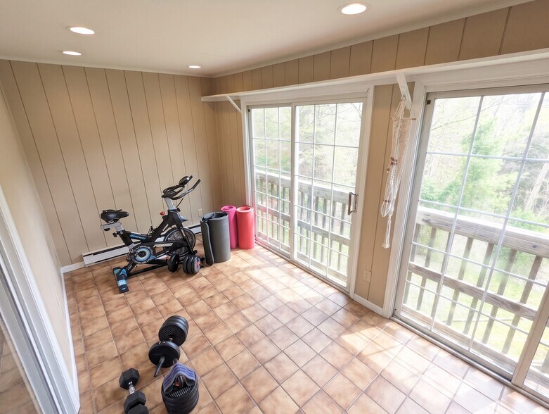 More Photos Of 940A Innsbruck Dr, Hummelstown Multifamily For Sale