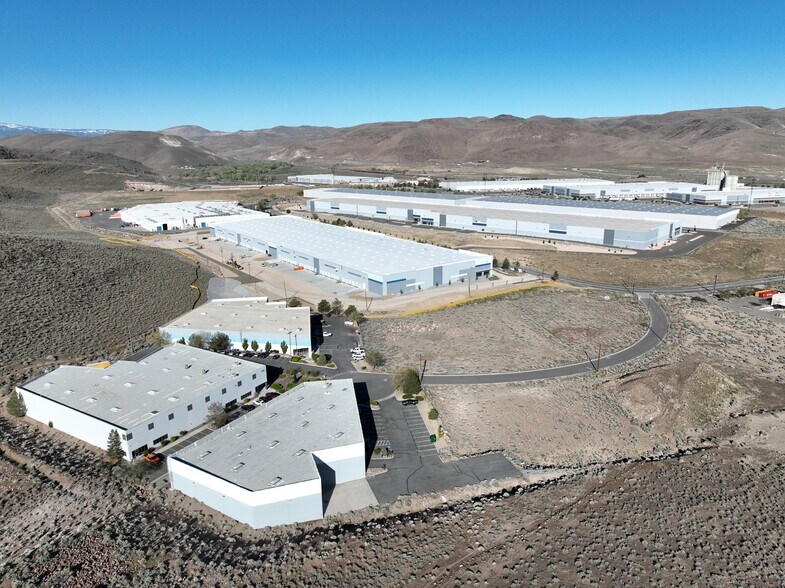 More Photos Of 1215 Alexandria Ct, Mccarran Distribution For Lease