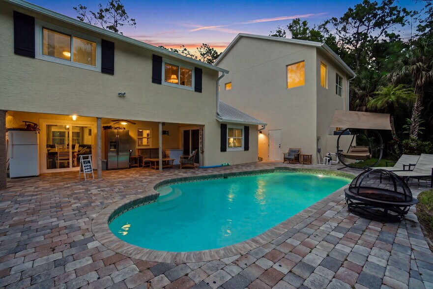 More Photos Of 4120 3rd Ave NW, Naples Apartments For Sale
