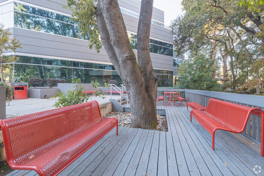 More Photos Of 3100 Oak Rd, Walnut Creek Office For Lease