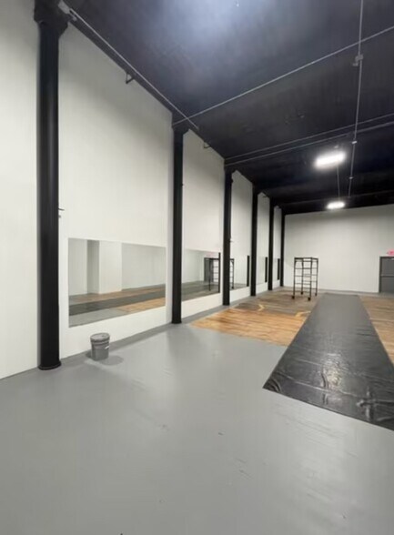 More Photos Of 181 Conant St, Pawtucket Manufacturing For Lease