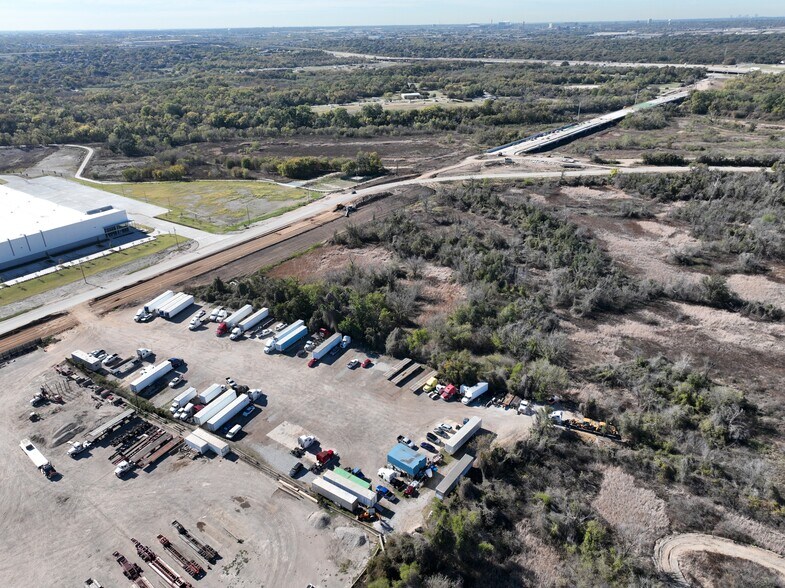 More Photos Of 952 Entertainment Way, Grand Prairie Land For Sale