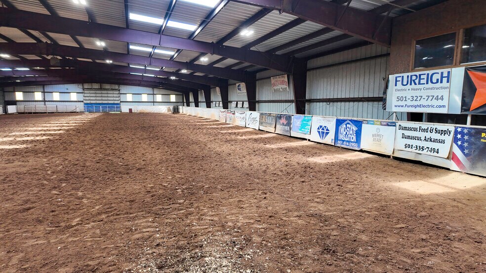 More Photos Of 99 Stacks Dr, Damascus Horse Stables For Sale