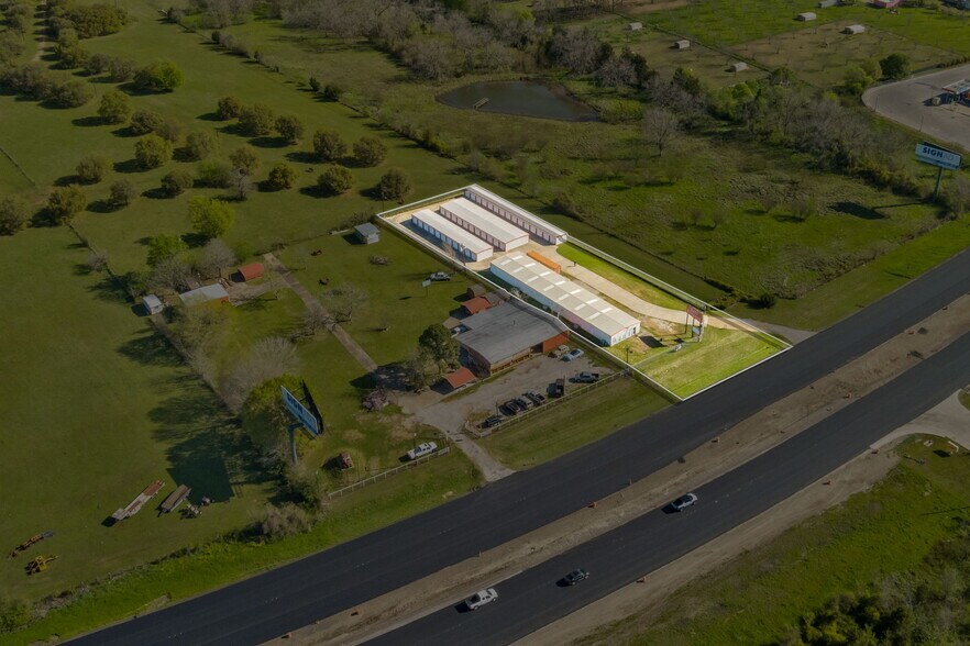 More Photos Of 8775 Highway 290 E, Chappell Hill Self Storage For Sale
