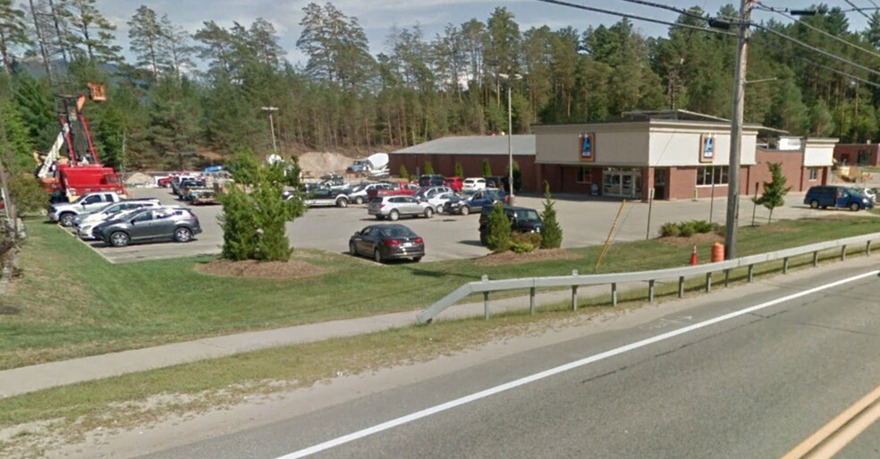 More Photos Of 587 Lake Flower Ave, Saranac Lake Supermarket For Sale