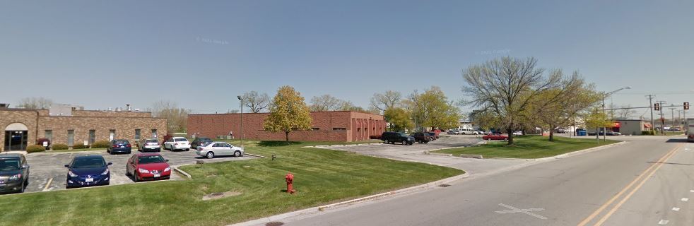 More Photos Of 130 W Armory Dr, South Holland Showroom For Sale