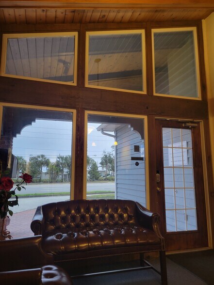 More Photos Of 8200 Seminole Blvd, Seminole Medical For Sale