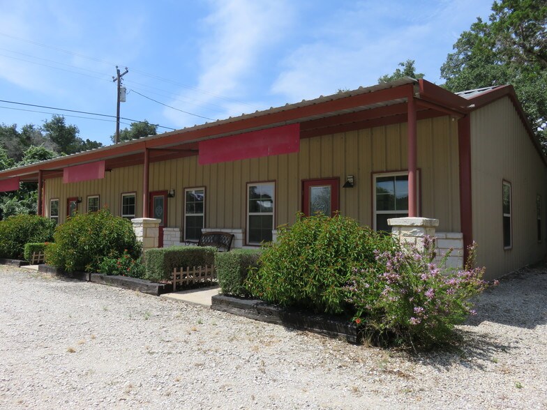 More Photos Of 10151 State Highway 16 S, Pipe Creek Office Residential For Sale
