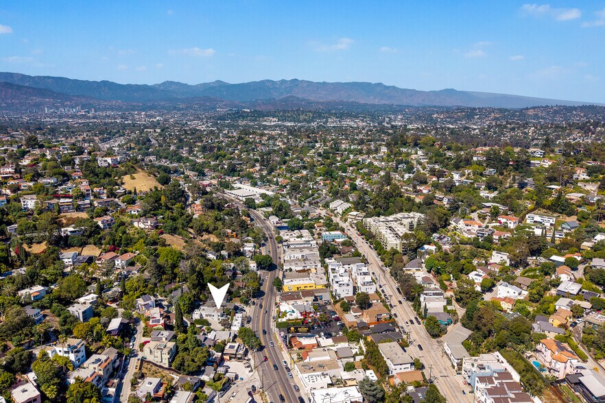 More Photos Of 1913-1915 Hyperion Ave, Los Angeles Loft Creative Space For Sale