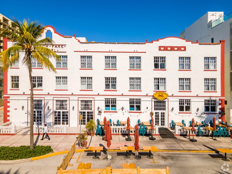 More Photos Of 600 Ocean Dr, Miami Beach Hotel For Sale