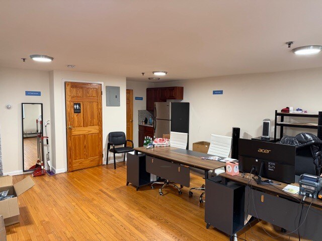 More Photos Of 75-52 113th St, Forest Hills Apartments For Lease