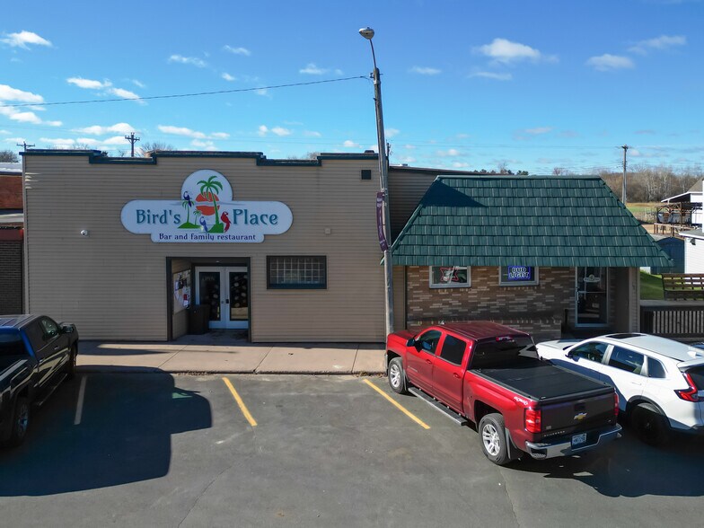 More Photos Of 115 Diamond St N, Ridgeland General Retail For Sale