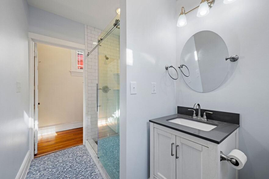 More Photos Of 5 S Adams St, Richmond Office For Sale