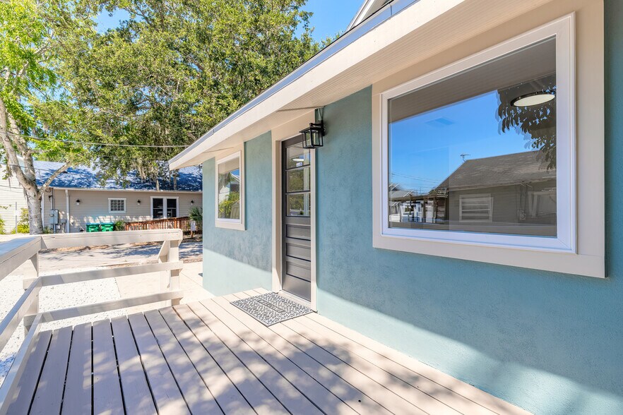 More Photos Of 306 Washington St, New Smyrna Beach Medical For Sale