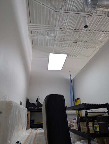 More Photos Of 13649 Eastlake Blvd, El Paso, TX 79928, El Paso General Retail For Lease