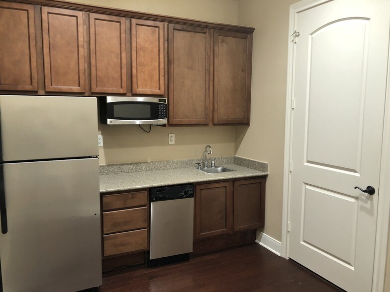 More Photos Of 4501 Cartwright Rd, Missouri City Medical For Sale