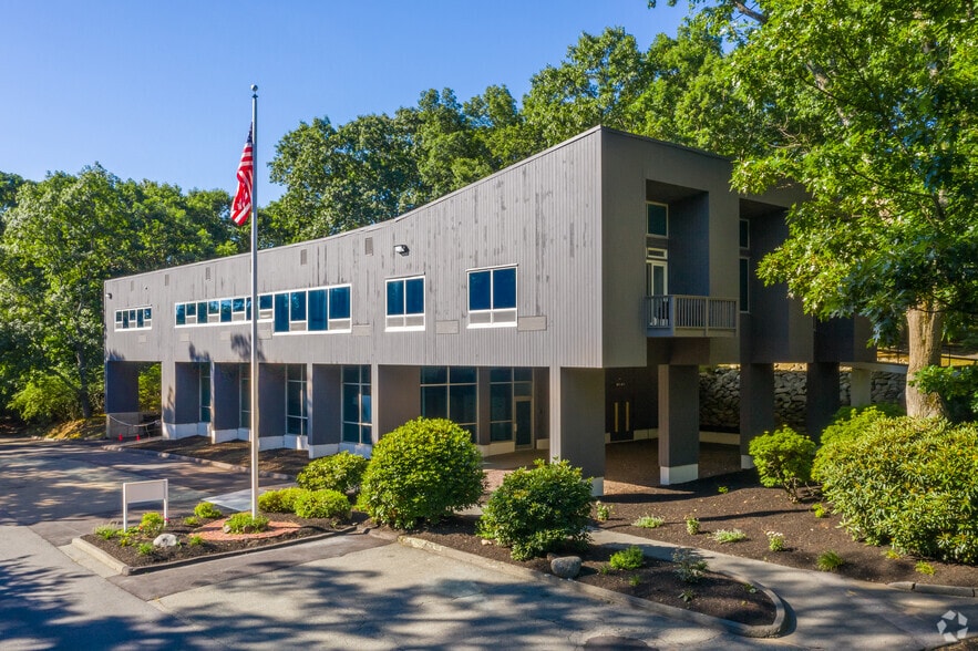 Primary Photo Of 100 Summit St, Peabody Office For Sale