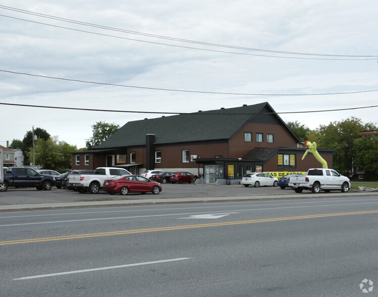 More Photos Of 195 Boul Maloney O, Gatineau Lodge Meeting Hall For Sale
