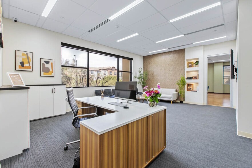 More Photos Of 4684 Ontario Mills Pky, Ontario Coworking Space