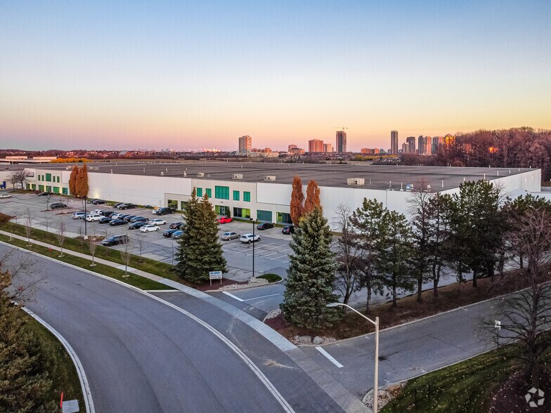 More Photos Of 5650 Keaton Cres, Mississauga Warehouse For Lease