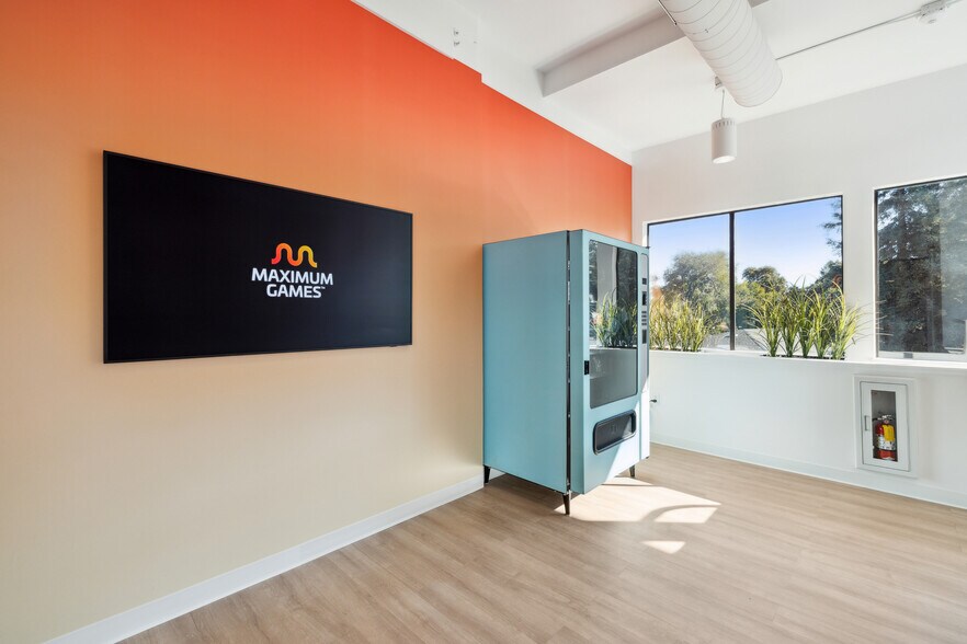 More Photos Of 1485 Treat Blvd, Walnut Creek Loft Creative Space For Sale