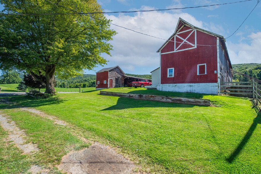 Primary Photo Of 41 Mountain Rd, Hamburg Land For Sale