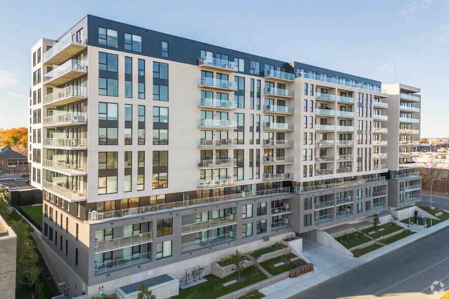 More Photos Of 17 Boul Montclair, Gatineau Apartments For Lease